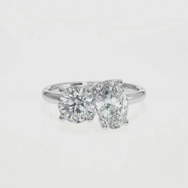 Round & Oval Diamond Ring